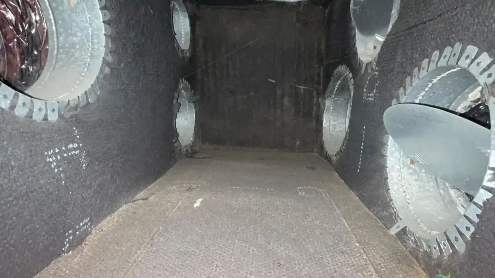 Local vs National Air Duct Cleaning Companies: Which Wins?