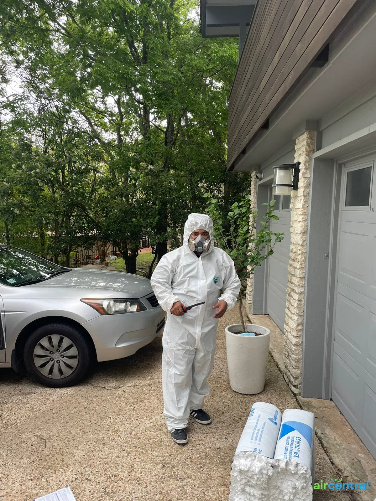 Spray Foam vs Blown-In Insulation: Which Wins in Austin?