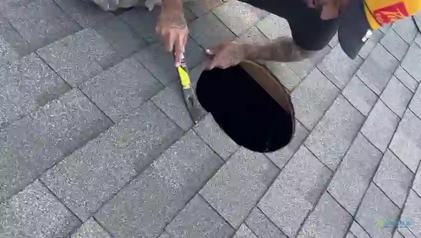 Solar fan thermostat configuration